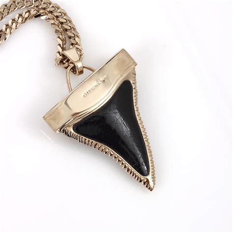 givenchy black shark tooth necklace|Givenchy pearl rings.